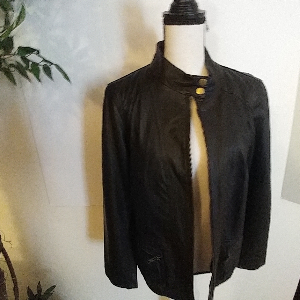 NWOT Rezrekshn Black Leather Jacket - L